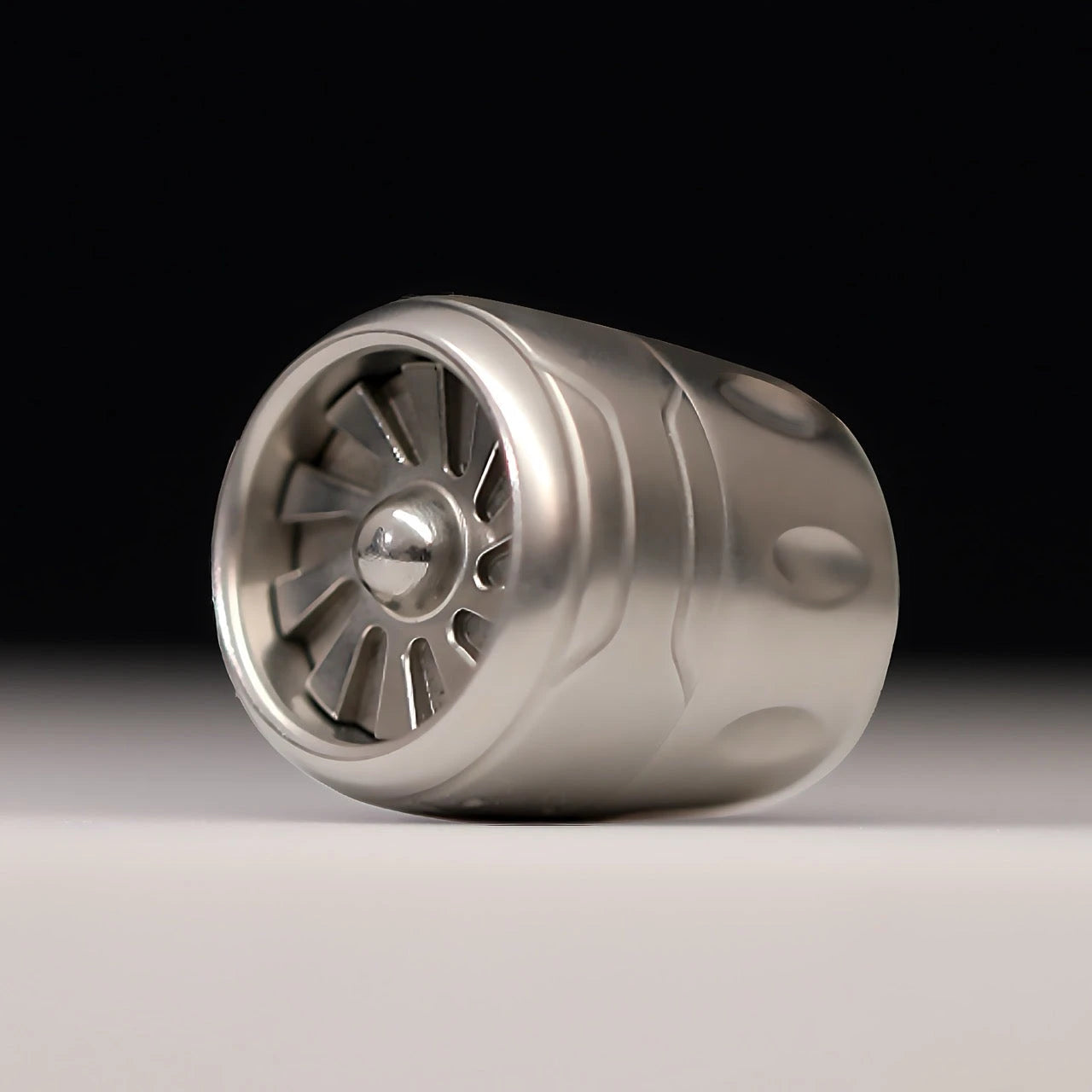 Engine Knife Pendant