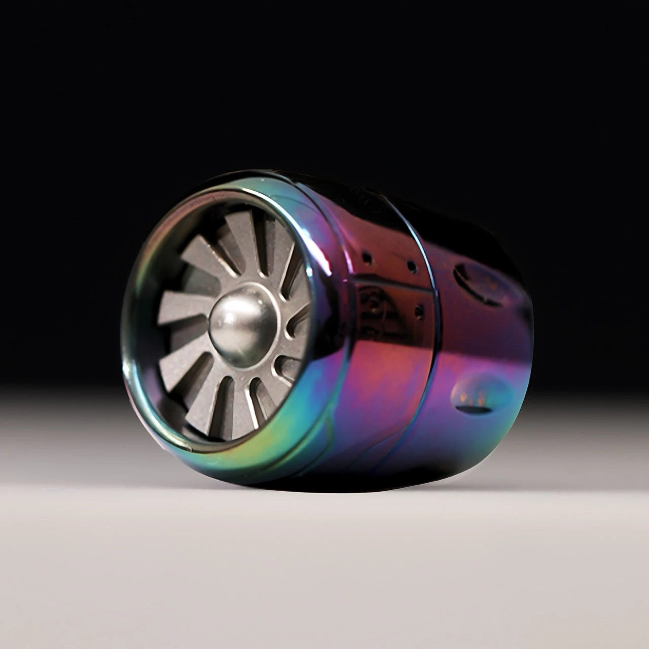 Engine Knife Pendant