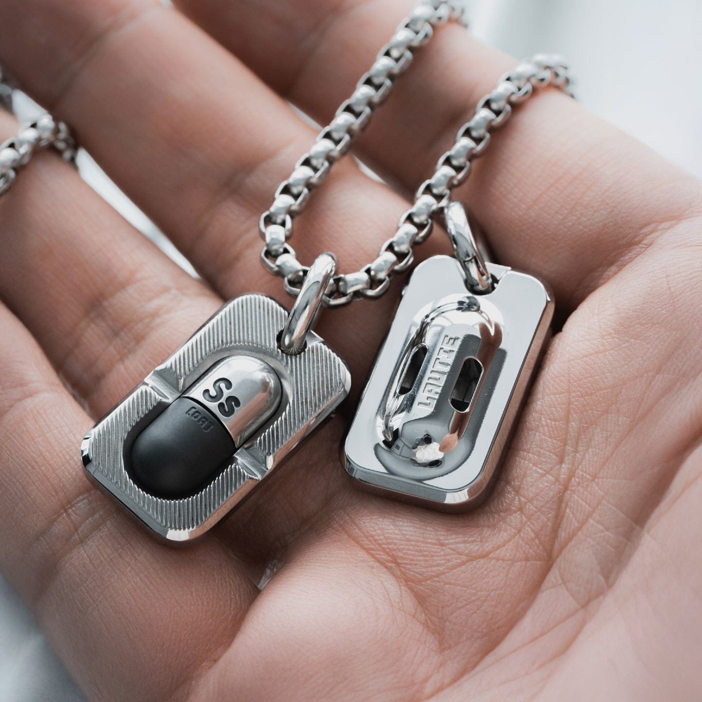 LAUTIE 只禁优惠代码 Capsule Pendant