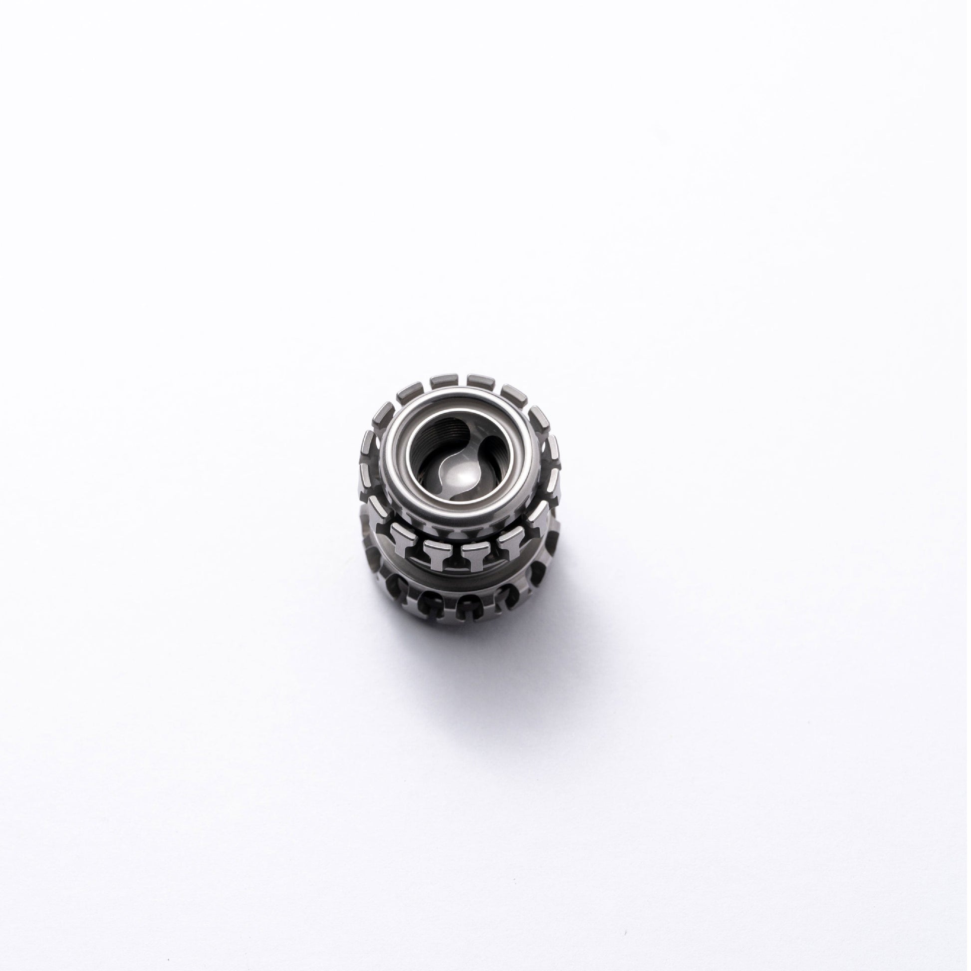 LAUTIE 只禁优惠代码 Noiz-O Fidget Spinner Crown Button (ships in 15 days) / Stainless Steel