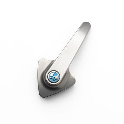 LAUTIE 只禁优惠代码 Pointer Pendant, Portable Bottle Opener TItanium (ships in 15 days)