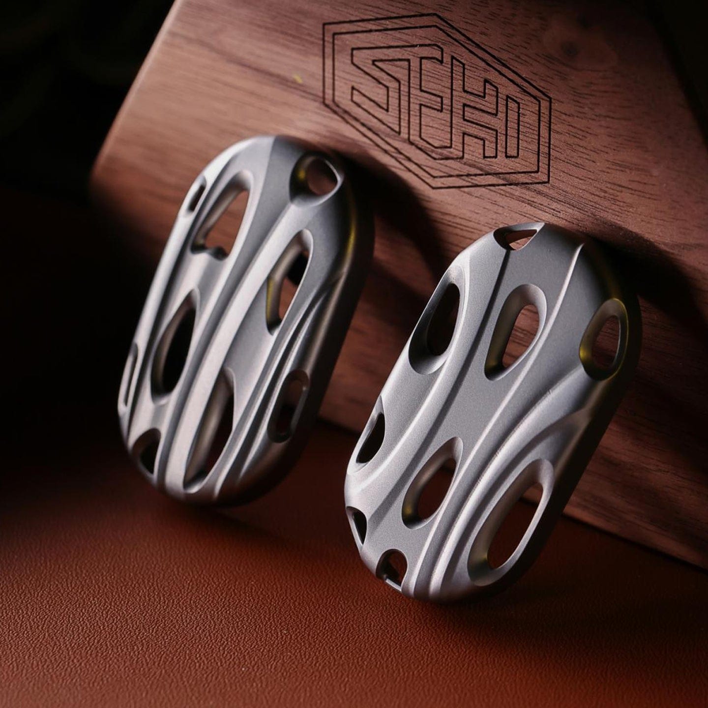 SEKI 只禁优惠代码 LAG Slider Blasted Stainless Steel